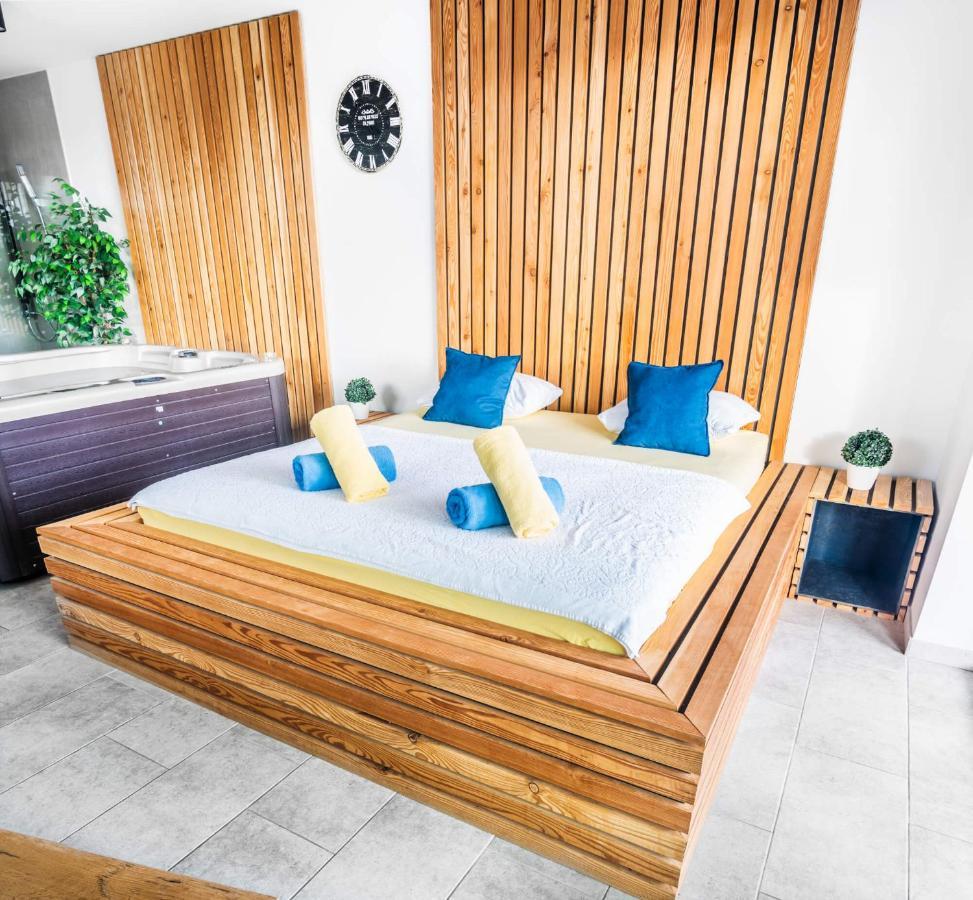 Apartments Sunrise บานอฟซี ภายนอก รูปภาพ
